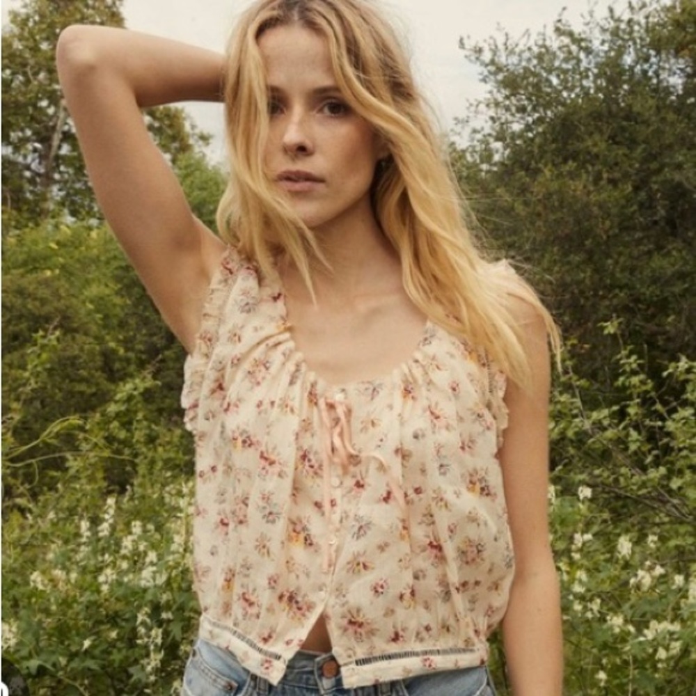 Doen traveler top